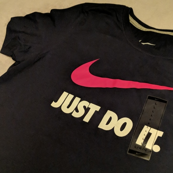 Nike Tops - Nike Slim Fit "Just Do It" T-Shirt